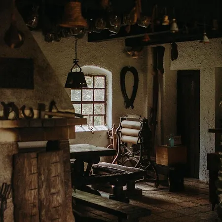 Inn Folwark Stara Kuznia *